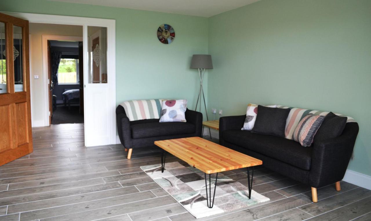 Apartamento Béal na Banna Coleraine Exterior foto